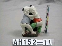 藏品(粘土塑像－老少競技)的圖片